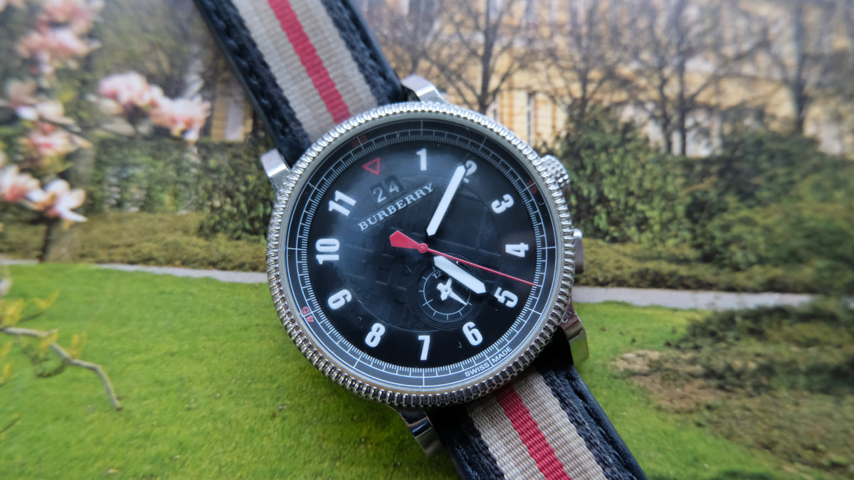 Burberry Men's BU7680 Dual Time Zone Wristwatch – tickdong