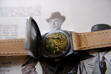 Load image into Gallery viewer, Bulova Art Deco Wristwatch 1929