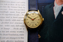 Load image into Gallery viewer, Hercules Vintage Wristwatch