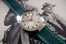 Load image into Gallery viewer, Vintage Junghans 17 Jewels Cal. 620 Mechanical Watch