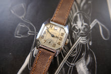 Load image into Gallery viewer, Vintage Bulova Art Deco Mechanical Watch – Engraved Case