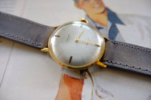 Load image into Gallery viewer, Vintage Junghans 16 Jewels German Mechanical Watch - Small Seconds