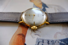 Load image into Gallery viewer, Vintage Junghans 16 Jewels German Mechanical Watch - Small Seconds