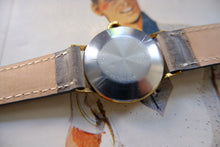 Load image into Gallery viewer, Vintage Junghans 16 Jewels German Mechanical Watch - Small Seconds