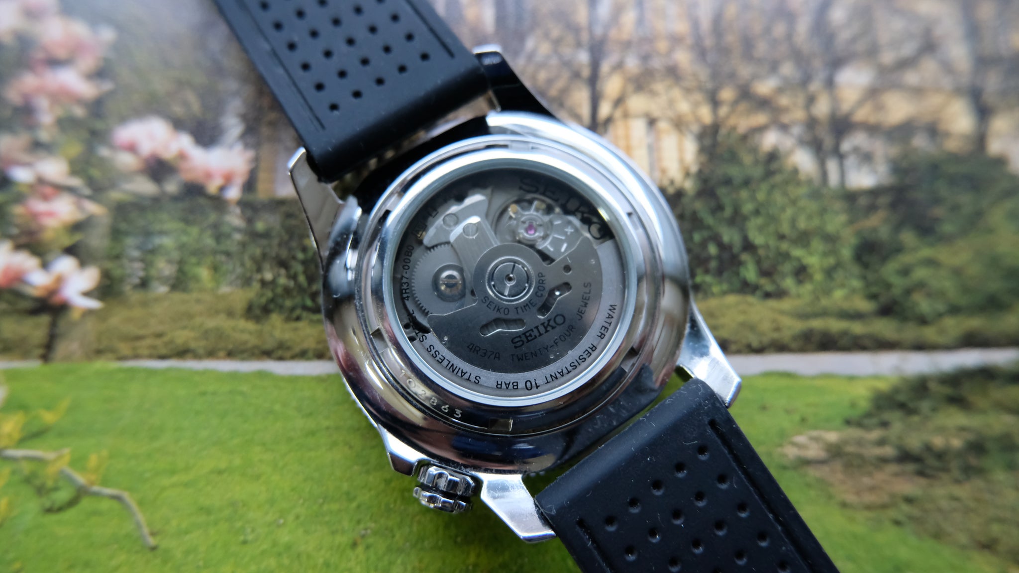Seiko 4r37 top