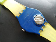 Load image into Gallery viewer, Swatch Lucky Shadow  MGS105
